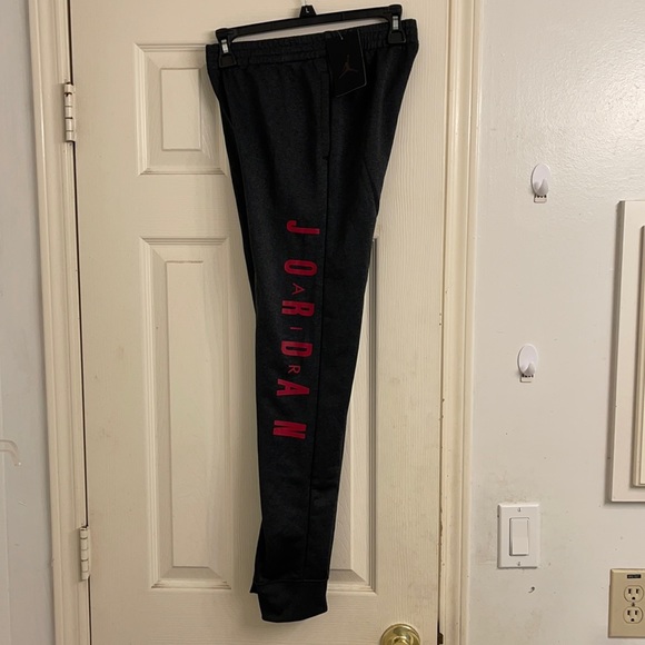 Air Jordan Kids joggers Bottom - Picture 2 of 9